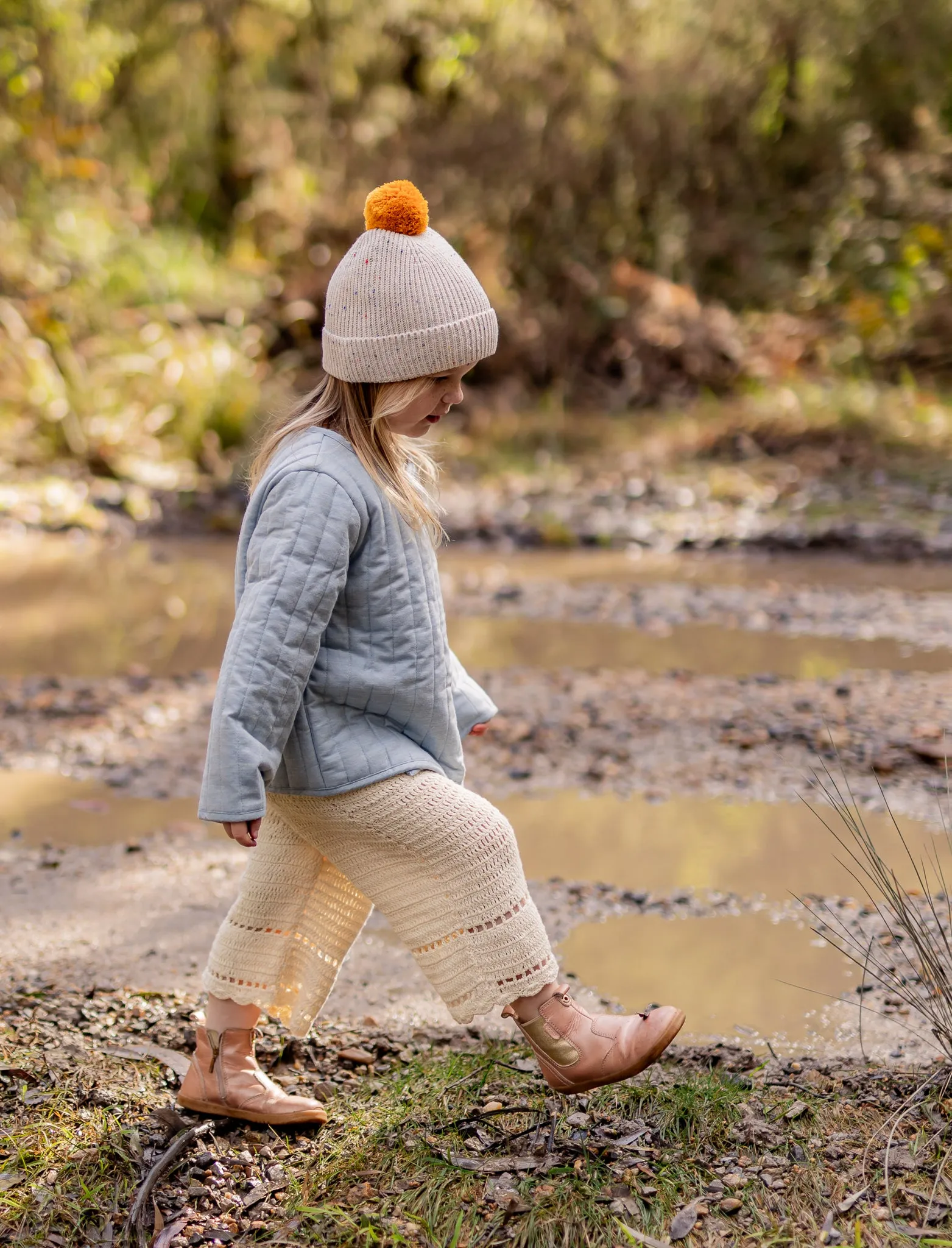 Acorn Como Beanie Oatmeal Speckle