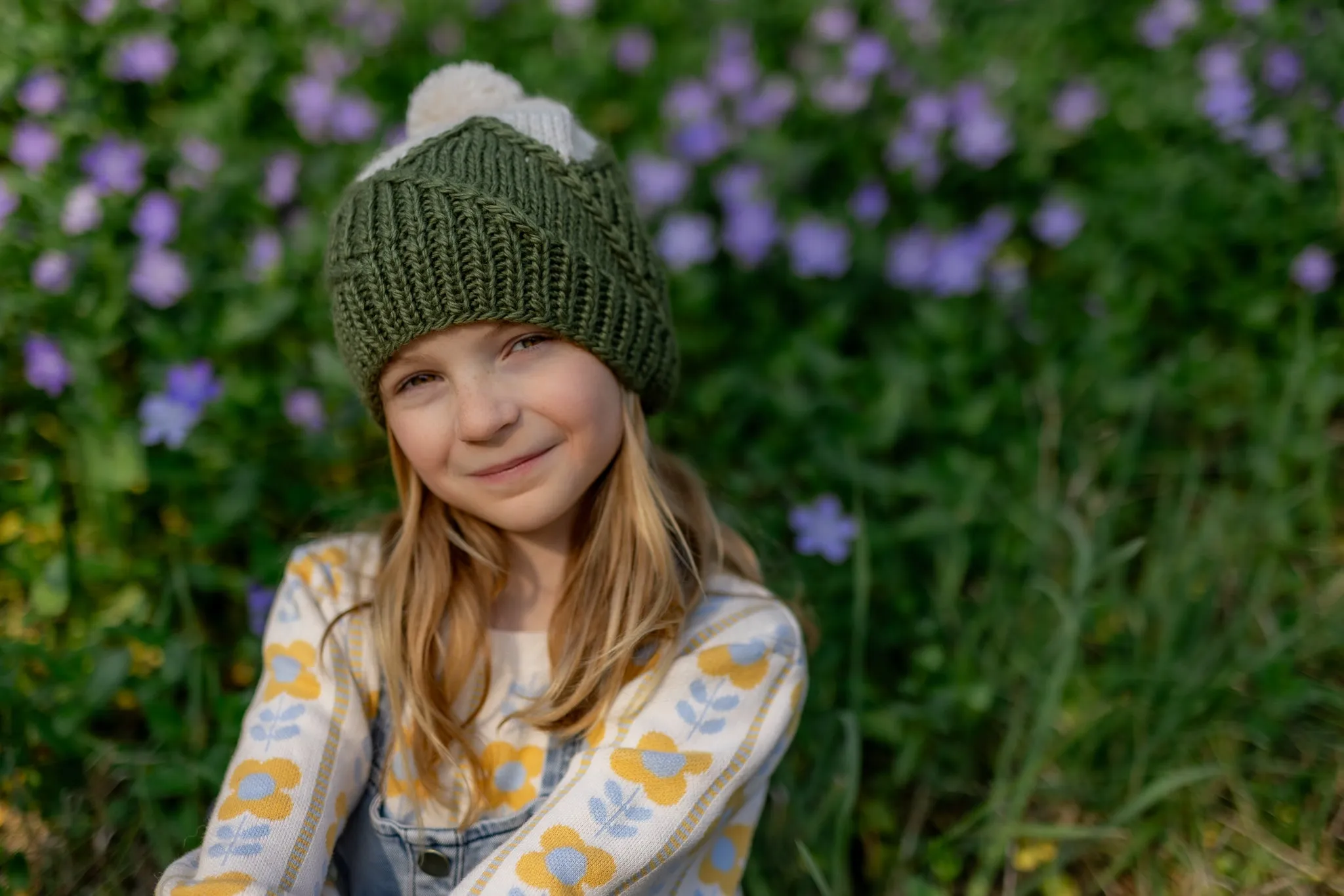 Acorn Mountain Top Beanie Khaki